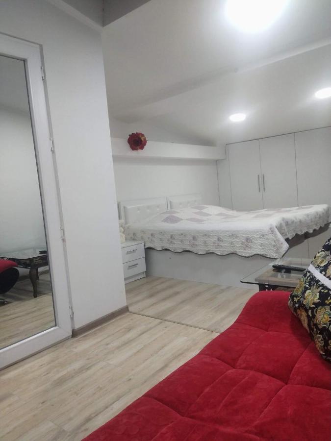 4 Chocolate Apartments In Old Tbilissi Extérieur photo